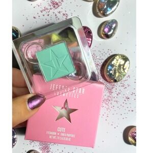 Jeffree Star Cosmetics - Single Eyeshadow - Shade: Cute - *NIB*